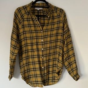 Loft ruffled mandarin collar blouse